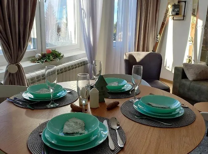 شقة Pogled Iznad Oblaka *