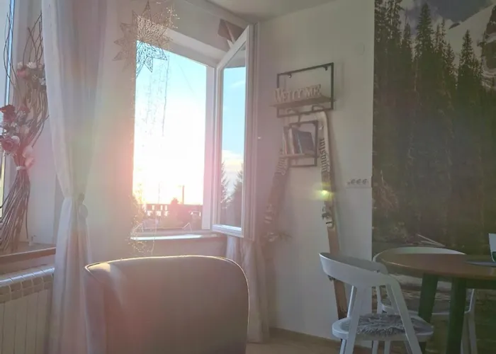 Pogled Iznad Oblaka شقة